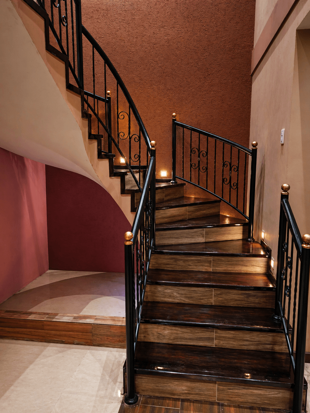 iluminación arquitectónica decorativa instalada por ARETECH en Cuenca — foto 5