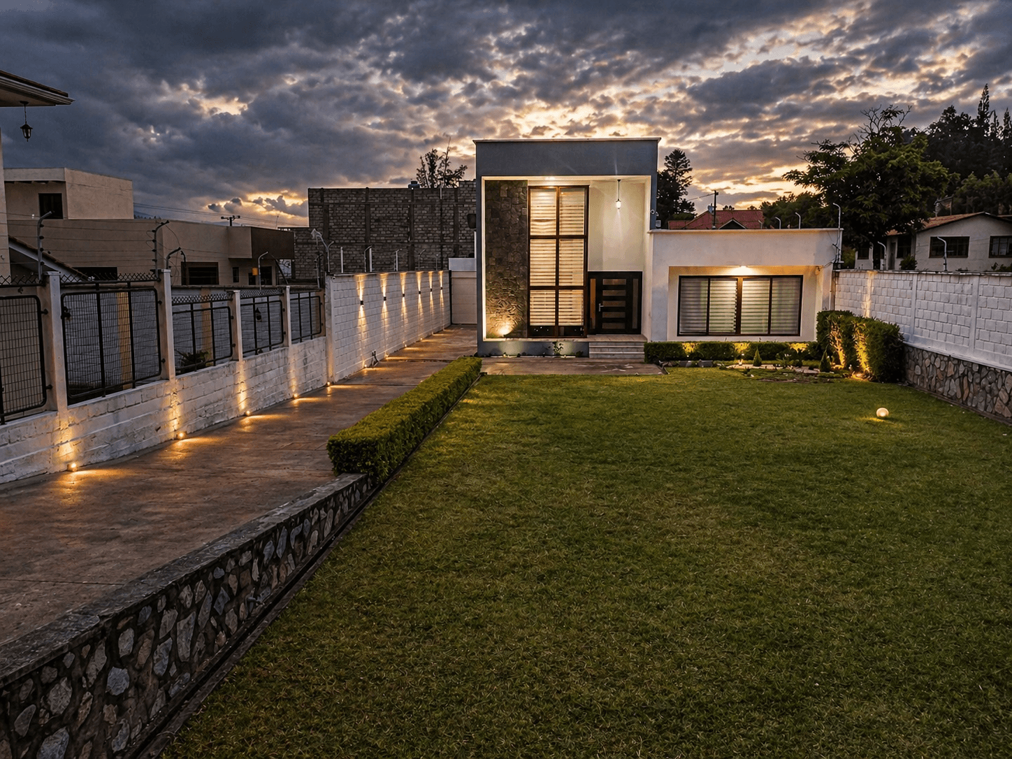 iluminación arquitectónica decorativa instalada por ARETECH en Cuenca — foto 6