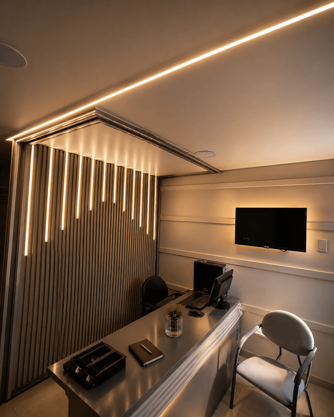iluminación arquitectónica decorativa instalada por ARETECH en Cuenca — foto 8